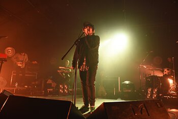 Calcutta sul palco della Casa della Musica di Napoli