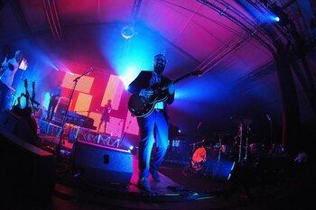 Brunori Sas sul palco della Casa della Musica di Napoli