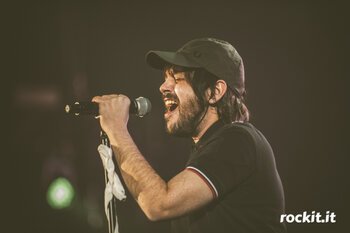 Il live di Calcutta al Forum di Assago