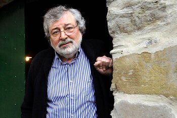 Francesco Guccini pubblica "L'ultima Thule" e lascia il mondo della musica