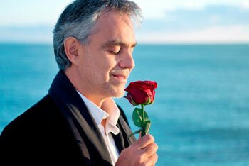 Andrea Bocelli riceve il premio Billboard
