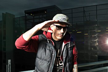 Noyz Narcorcos arresto bufala dichiarazione