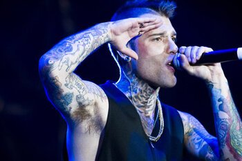 Fedez live