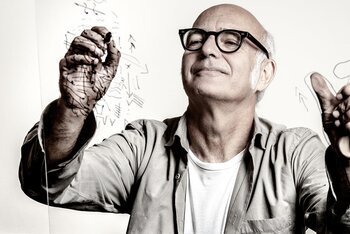 Ludovico Einaudi-Mogwai