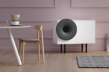 Caruso speaker