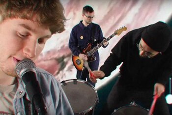Un'immagine del video di "Ruins" dei Big Cream