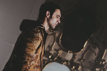 Cosmo nel backstage di "Quando ho incontrato te" (foto di Vito Maria Grattacaso)