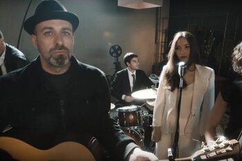 Un'immagine del video di "Le mie canzoni" di Iacampo