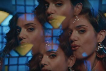 Un'immagine del video di “Abauè / Morte di un Trap Boy” di Margherita Vicario