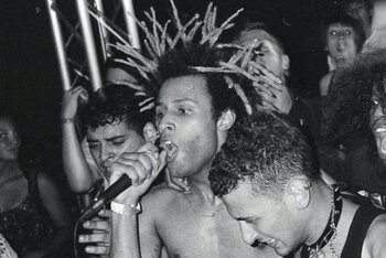 Foto tratta da un'esibizione di "ROMABRUCIA3018" dei FuckYourClique