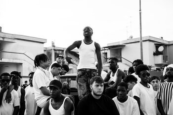 Una scena tratta dall'ultimo video di J Lord, "Sixteen" - foto Gaetano De Angelis