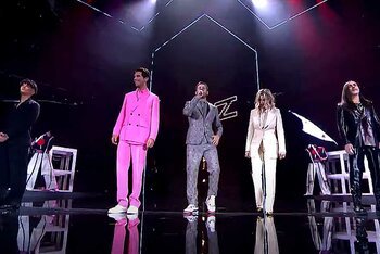 I giudici e Alessandro Cattelan durante la finale di X Factor 2020
