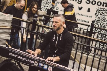 Davide Stramaglia, in arte David's Pianosound