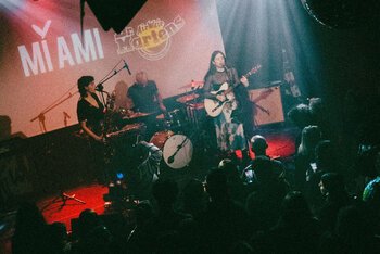 Uno scatto dalla tappa torinese del MI AMI CLUB TOUR - tutte le foto sono di Claudio Salvietti
