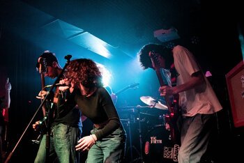Tutte le foto dei VAEVA per cortesia della band