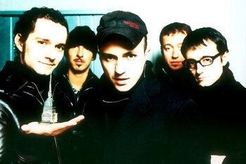 I Subsonica in una foto d'epoca. Samuel è al centro