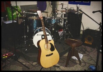 live @ sama sama