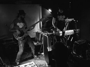 Tubax live 2.jpg