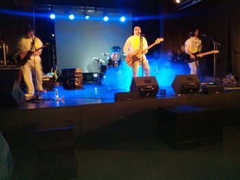 Live2