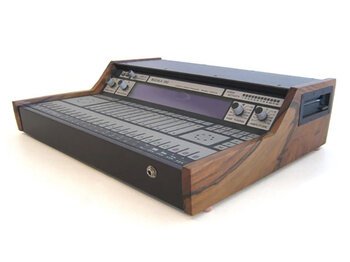 #9 - Buchla 700