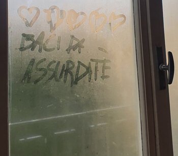 Baci da Assurditè