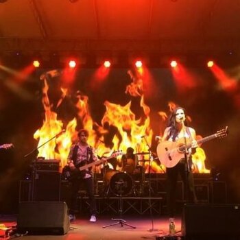 Giù La Maschera Tour 2016
