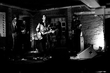 angel/stefano moretti (pink holyday)/grant hart/eleonora/pierluigi ballarin (the record's)