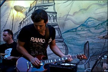 LEROS live!