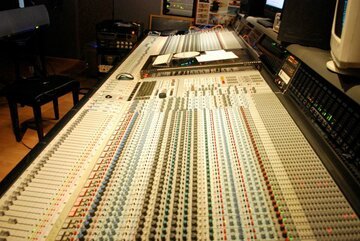 Amek 9098