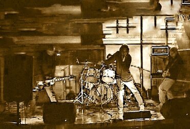 Live FX