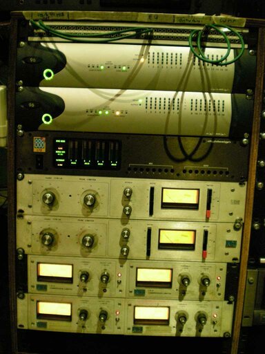 RACK 2