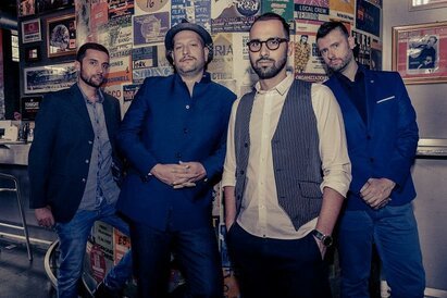 Hazan Foto promo.jpg