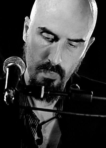 Agghiastru Live Show Caffè Basaglia 12-6-2010 Torino