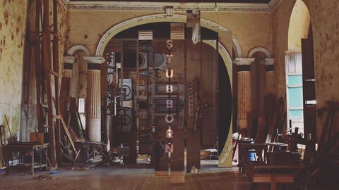 Stubborn-primo singolo