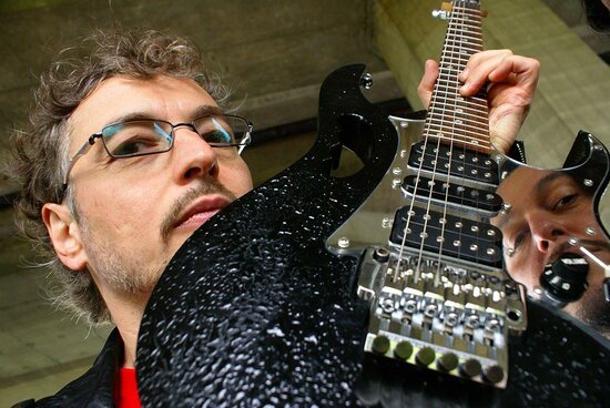 Chitarra a specchio