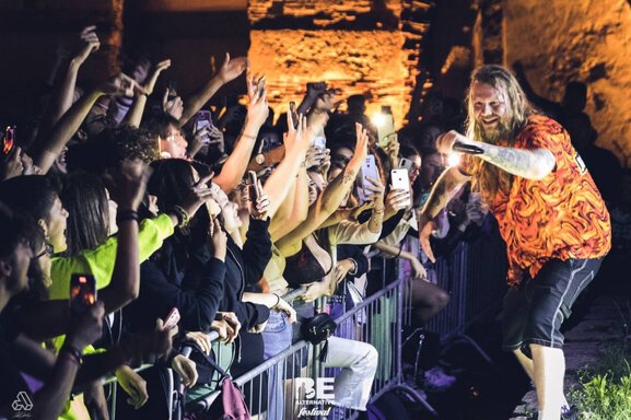 be alternative 19.JPG