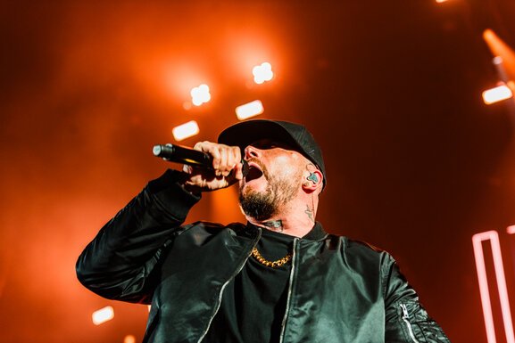 CLUB DOGO 64 - ASSAGO FORUM - STARFOOKER.jpg