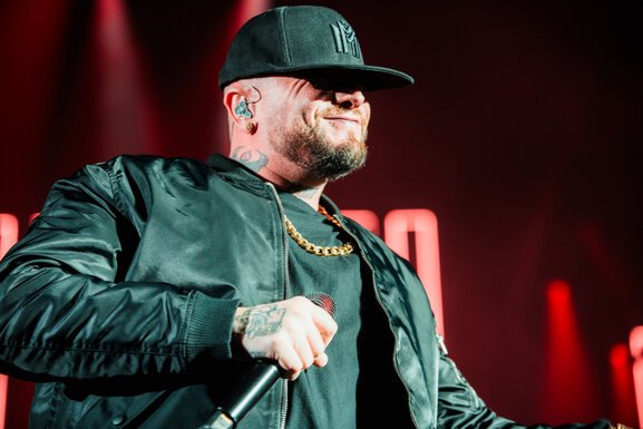 CLUB DOGO 77 - ASSAGO FORUM - STARFOOKER.jpg