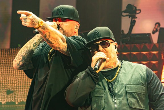 CLUB DOGO 105 - ASSAGO FORUM - STARFOOKER.jpg