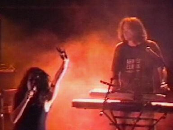 Live1995.jpg