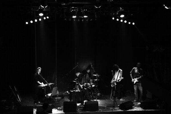 DVQ live in Poland