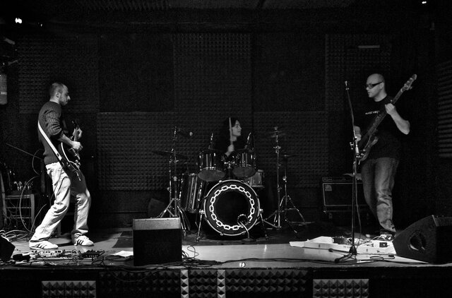 on stage bw2