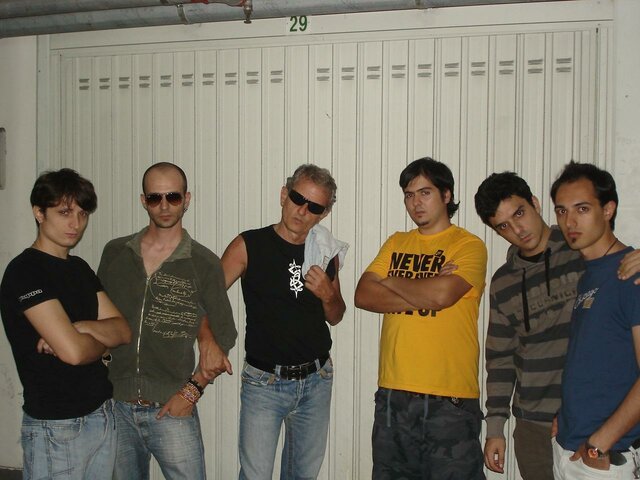 02 Band