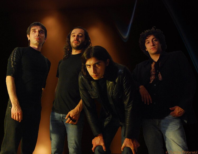 Margaret line up live Cromoliquido