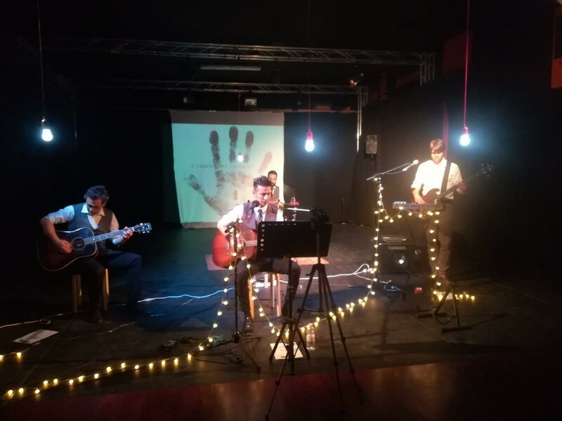 Live acoustic