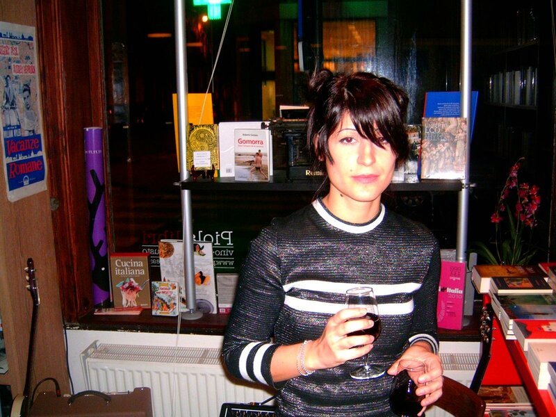 sara @ la piola -  bruxelles