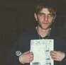 la voce dei Bludinvidia, Marco. (Milanosuona 98). Al termine di una lunga intervista, improvvisata come al solito, in piedi, abbiamo scattato questa f