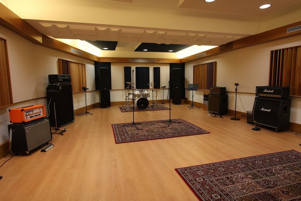 Live Room 2